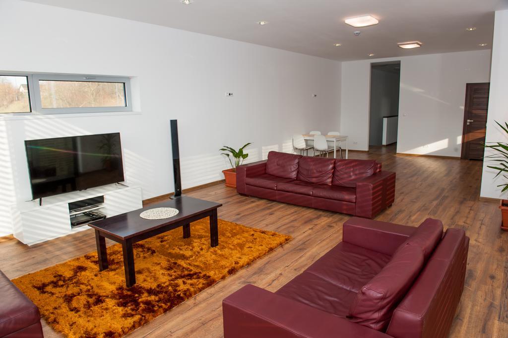 Villa Ladoven Luxusny Apartman 124M2 马汀 外观 照片