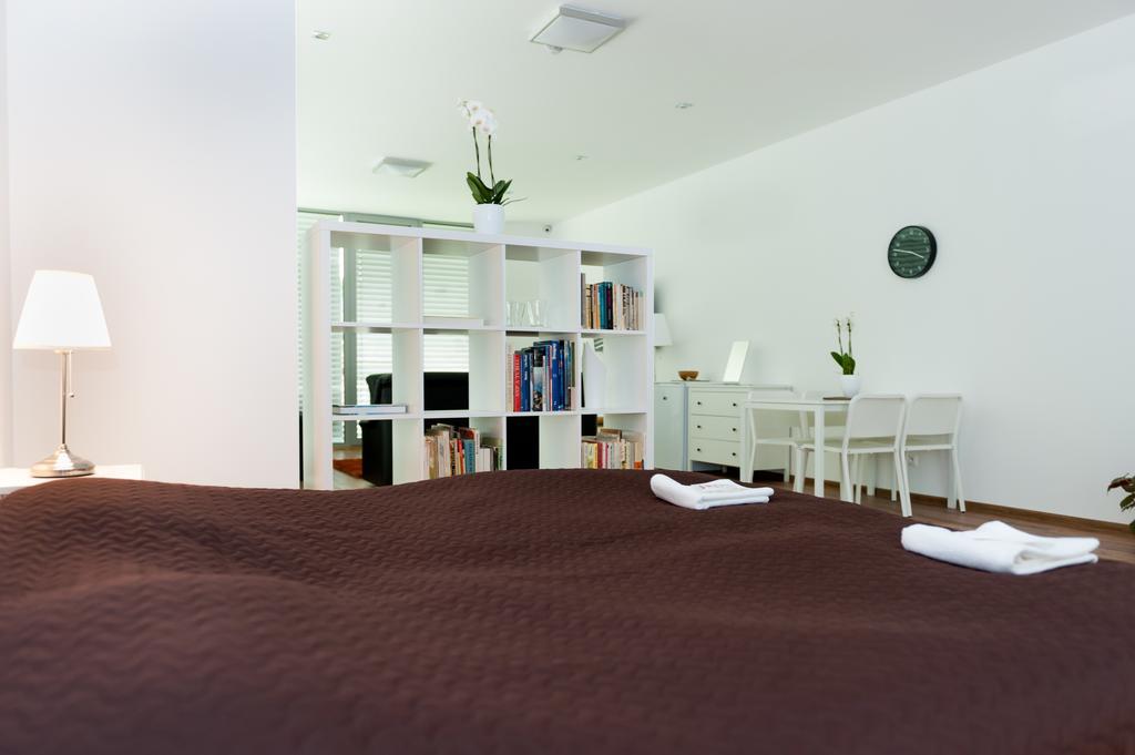 Villa Ladoven Luxusny Apartman 124M2 马汀 外观 照片